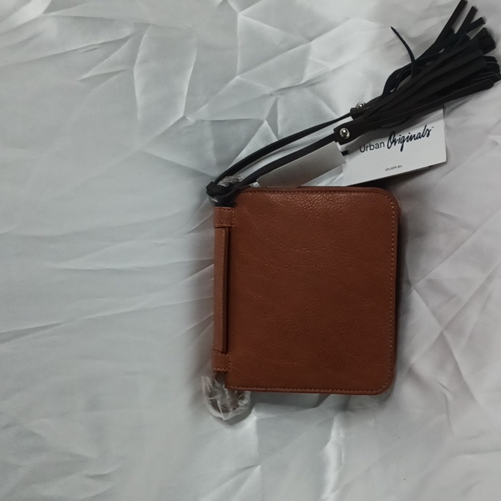 Purse - Picture 2 of 5
